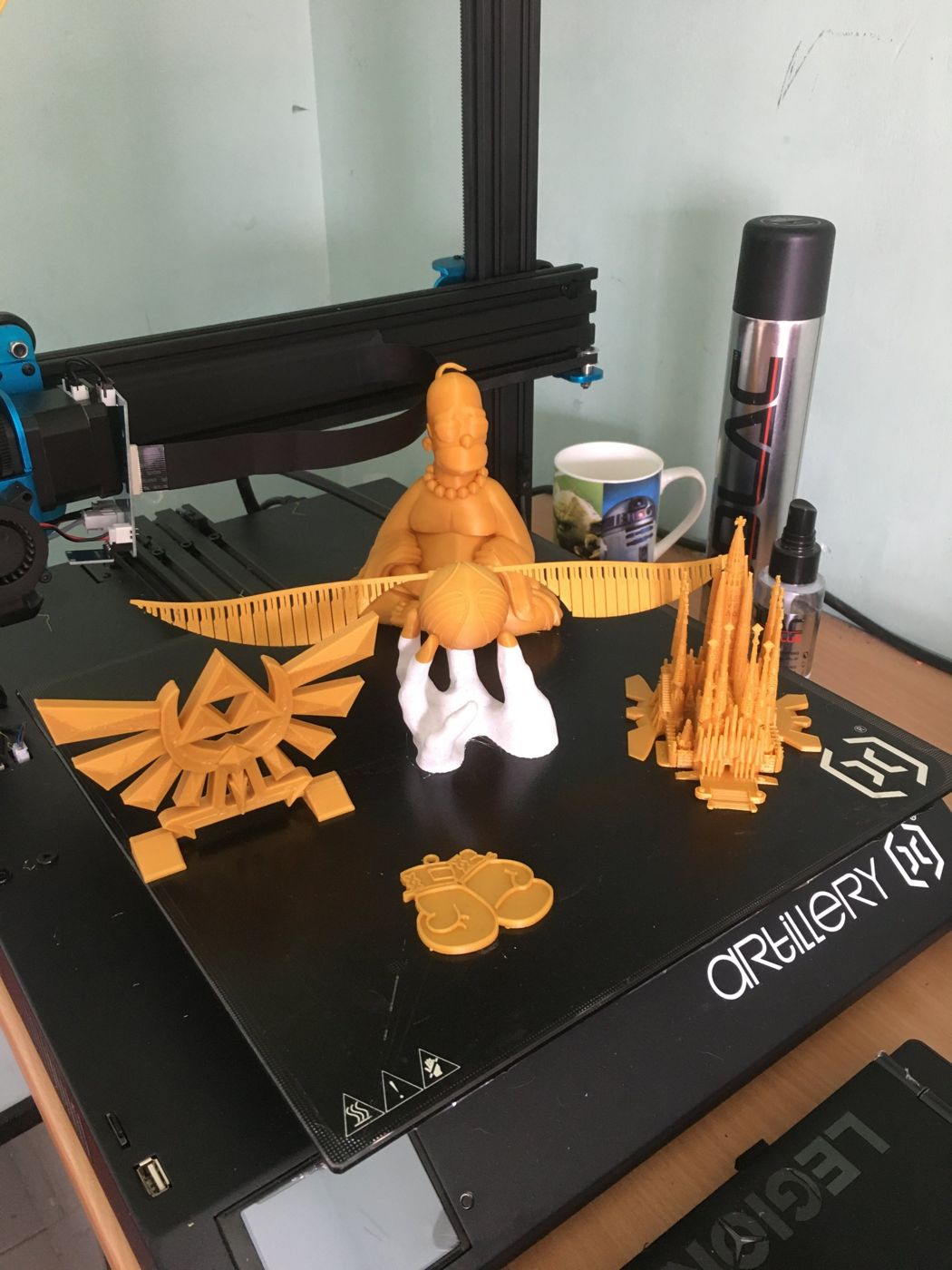 Figuras impresas en 3D sobre la impresora